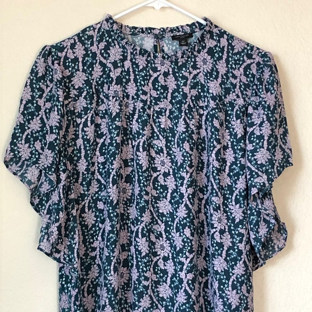 Ann Taylor Navy Floral Flutter Sleeve Blouse
